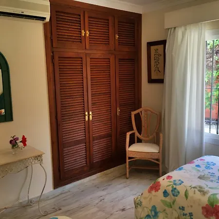 Casa Loragui Villa *
